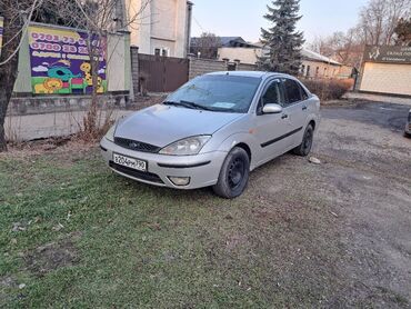 Ford: Ford Focus: 2002 г., 1.6 л, Механика, Бензин, Седан