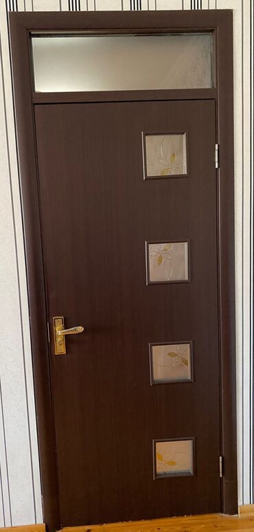 Фурнитура и комплектующие: Mebel/interyer üçün iç otaq qapıları - Material: tünd qəhvəyi rəngdə