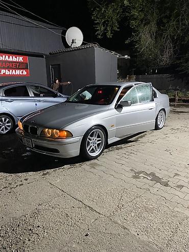 bud e9: BMW 5 series: 2002 г., 2.5 л, Механика, Бензин, Седан — 4