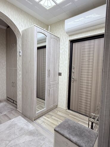 Uzunmüddətli kirayə mənzillər: Mənzil Güllü bağa yaxın ərazidə yerləşir. Yaşayış üçün tələb olunan -da lalafo.az — 7 Uzunmüddətli kirayə mənzillər: Mənzil Güllü bağa yaxın ərazidə yerləşir. Yaşayış üçün tələb olunan — 7