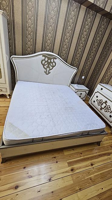 Yataq otağı dəstləri: 2 ci əl Yataq dəsti satılır — 1