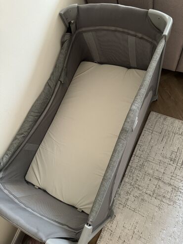 детский двухярусный кровать: Кровать