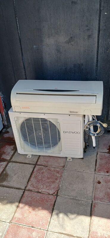 Kondisionerlər: Kondisioner Daewoo, İşlənmiş, 40-45 kv. m, Split sistem, Kredit yoxdur