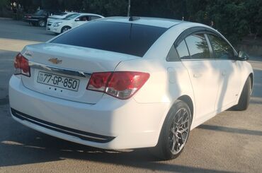 Chevrolet: Chevrolet Cruze: 1.4 l | 2015 il 20016 km Sedan -da lalafo.az — 4 Chevrolet: Chevrolet Cruze: 1.4 l | 2015 il 20016 km Sedan — 4