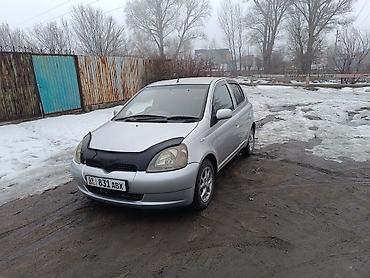 Toyota: Toyota Vitz: 2000 г., Автомат, Бензин, Хэтчбэк — 2