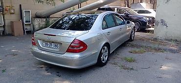 met: Mercedes-Benz E-Class: 2.6 l | 2002 il Sedan — 3