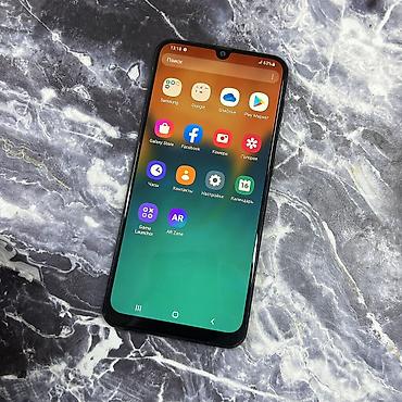 galaxy folder: Samsung Galaxy A30, Б/у, 32 ГБ, цвет - Синий, 2 SIM — 4