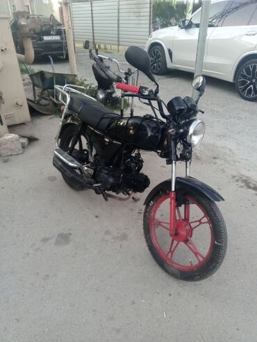 qalmaq serti ile mopedler: - AF 50, 50 sm3, 2002 il, 170000 km