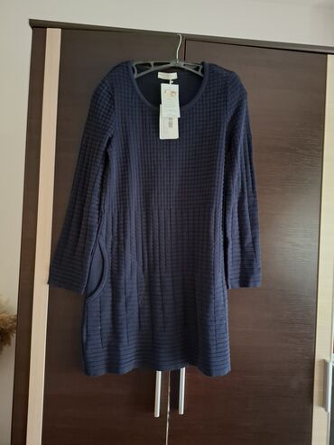 haljine sa 3d cvetovima: L (EU 40), color - Blue, Other sleeves