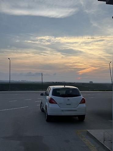 Nissan: Təcili Satılır✅ Avtomobil tam ideal veziyyətdə vuruq udardan söz gede — 15