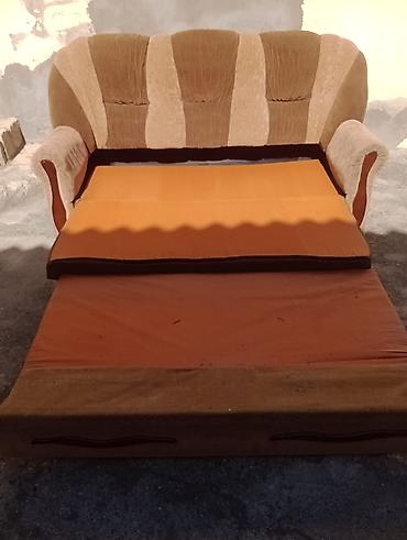 Divanlar: Divan, İşlənmiş, Açılan, Bazasız, Parça, Çatdırılma yoxdur — 2