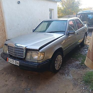 чехол на мерс 124: Mercedes-Benz W124: 1990 г., 2.3 л, Механика, Бензин, Седан — 4