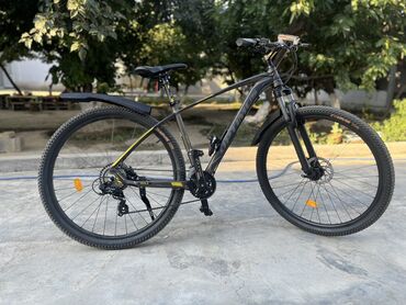 Велосипеды: Горный велосипед, Рама M (156 - 178 см), Алюминий, Новый