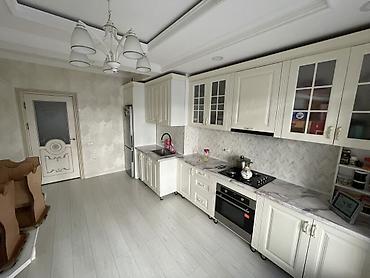 3 микр: 3 комнаты, 95 м², Кок-Жар мкр 1 этаж, Дизайнерский ремонт — 10