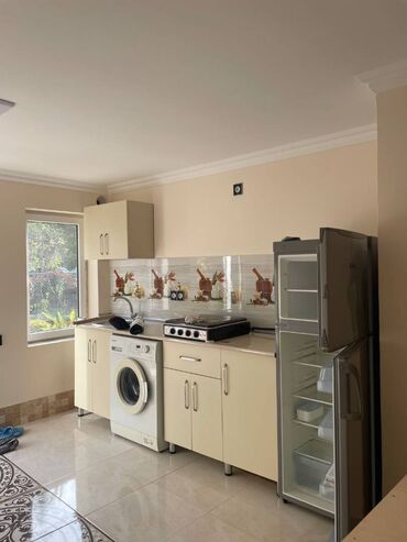 bakı kiraye: 65 kv. m, 2 otaqlı, Kombi, Qaz, İşıq