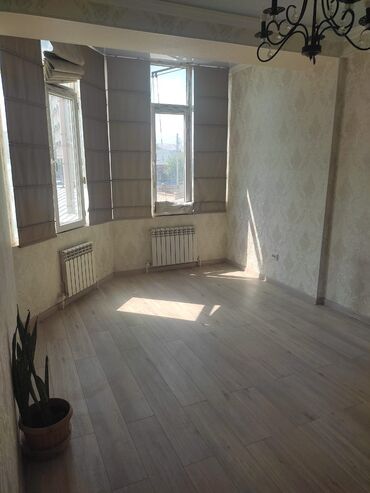 квартиры чайка: 1 бөлмө, 49 кв. м, Жеке план, 2 кабат, Косметикалык ремонт