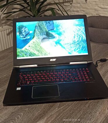 Acer: Intel Core i7, 16 GB OZU, 17 " — 1
