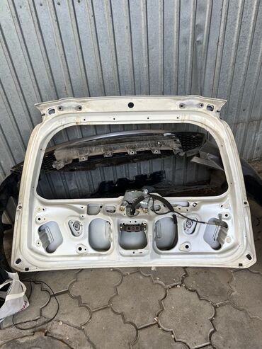 Крышки багажника и комплектующие: Крышка багажника Honda, Б/у, Оригинал
