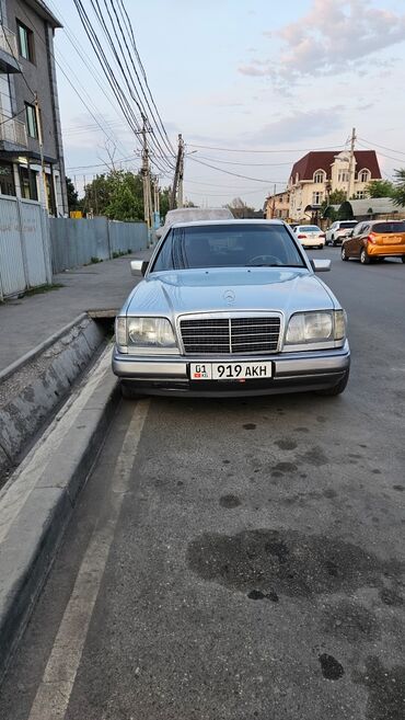 машина мерс с: Mercedes-Benz E-Class: 1993 г., 2.2 л, Автомат, Бензин, Седан