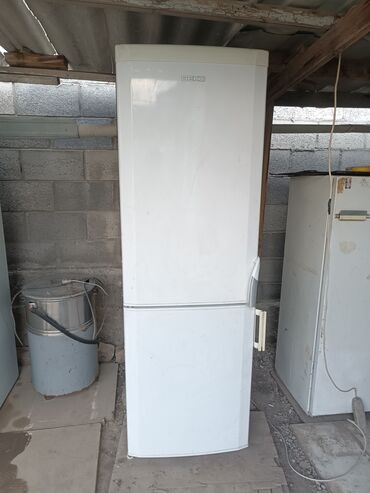 токмок халадилник: Холодильник Beko, Двухкамерный, 190 *