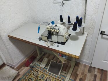 бу 5нитка: Швейная машина Оверлок, Автомат