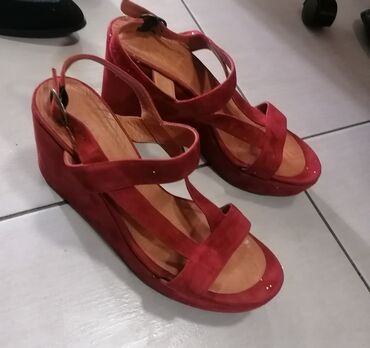 bueno kozne sandale: Sandale, 40