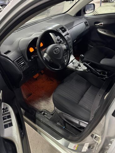 двухсотка машина: Toyota Corolla: 2006 г., 1.6 л, Робот, Бензин, Седан