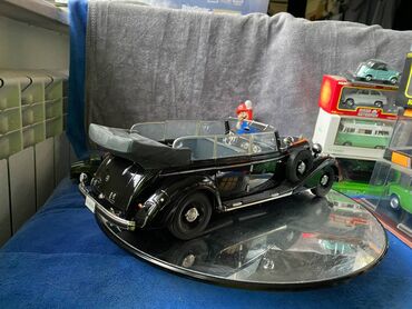 Avtomobil modelləri: Коллекционная модель Mercedes-Benz 770K Pullman W150 Black 1938 Road — 20