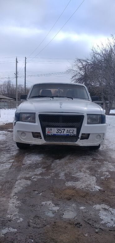 волга: ГАЗ 3110 Volga: 2001 г., 2.3 л, Механика, Бензин, Седан