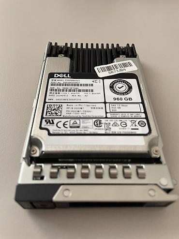 disk: Dell Enterprise SAS SSD 960GB 2.5" Server diski satılır. 2 ədəddir — 2