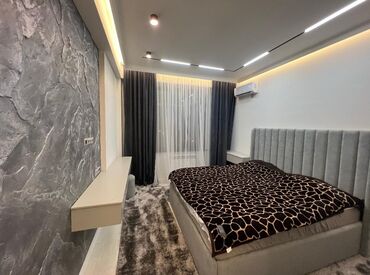Квартиры Bishkek: 3 комнаты, Риэлтор, Без подселения, С мебелью полностью