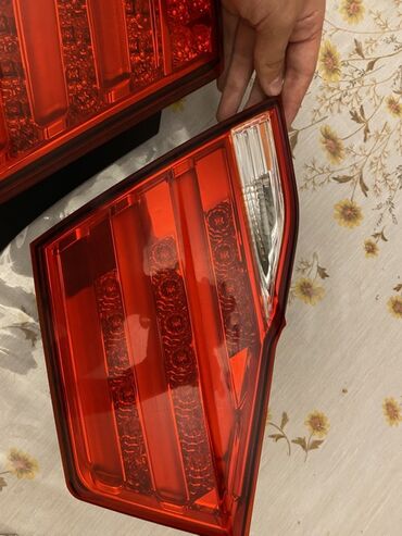 Soyutma və qızdırma sistemləri: LED, Toyota 2012 il