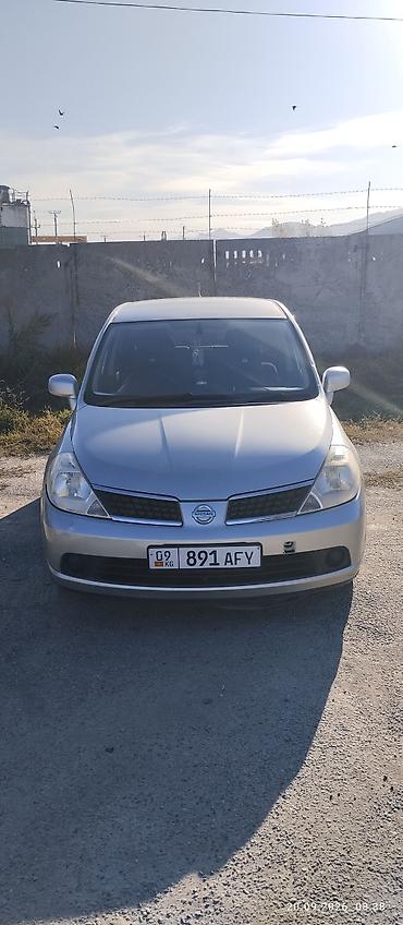 byd yuan up: Nissan Tiida: 2004 г., 1.5 л, Вариатор, Хэтчбэк — 3