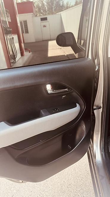 geely automobile: Kia Ray: 2019 г., 1 л, Автомат, Бензин, Минивэн — 9