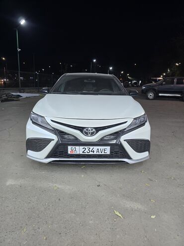 меняю на авто обмен: Toyota Camry: 2021 г., 2.5 л, Типтроник, Бензин, Седан