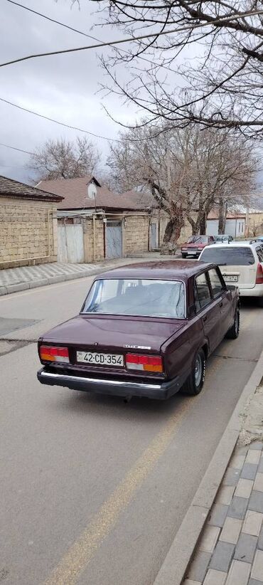 13 lük təkərlər: VAZ (LADA) 2107: 1.6 l | 2002 il 111111 km Sedan