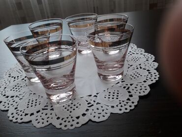 metbex tavanlari: Стаканы