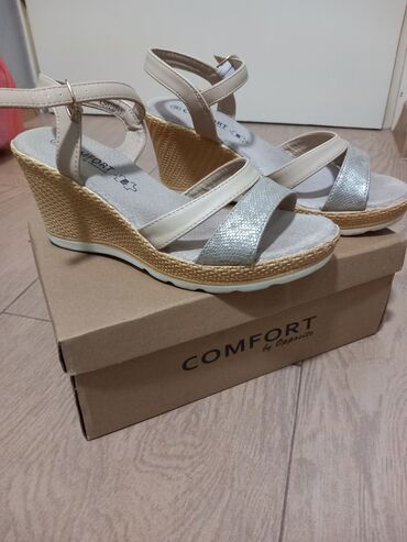opposite novi pazar: Sandals, 39