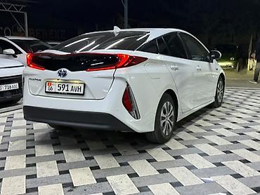 эшик б у: Toyota Prius: 2020 г., 1.8 л, Гибрид, Лифтбек — 4