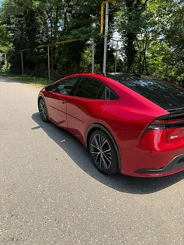 byd e1: Toyota Prius: 2023 г., 2 л, Вариатор, Гибрид, Хэтчбэк — 3