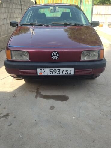 Volkswagen: Volkswagen Passat: 1992 г., 1.8 л, Механика, Бензин, Седан — 5