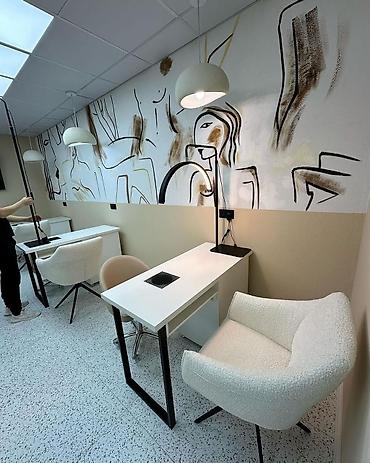 Маникюрные столы: Маникюрные столы от нашей компании изготавливаются качественно и — 7