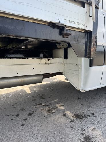 Легкий грузовой транспорт: Легкий грузовик, Б/у — 3