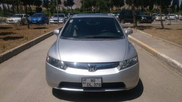 Honda: Honda Civic: 1.8 л | 2008 г. Седан