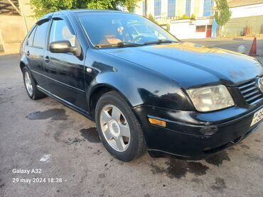 фольксваген 1: Volkswagen Jetta: 1.8 l | 2001 il Sedan