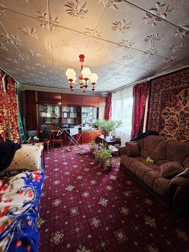 вторичное жилье: 3 комнаты, 53 м², Индивидуалка, 2 этаж, Старый ремонт