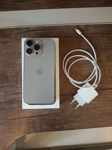 Apple iPhone: IPhone 16 Pro Max, 256 GB, Natural Titanium, Face ID — 6