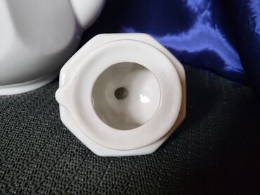 Čajnici: Bokal nov Fena porcelan iz 70ih. Bokal perfektan,sve na bokalu — 8