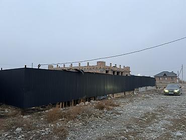 Продажа коттеджей и домов: Продаётся недостроенный одноэтажный кирпичный дом. Продается 4 сотке at lalafo.kg — 9 Продажа коттеджей и домов: Продаётся недостроенный одноэтажный кирпичный дом. Продается 4 сотке — 9