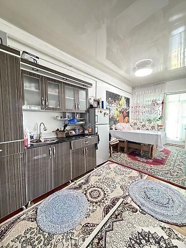 Продажа квартир: 3 комнаты, 81 м², 1 этаж, Старый ремонт — 11